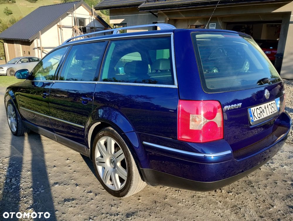 Volkswagen Passat 2.5 TDI Highline - 3