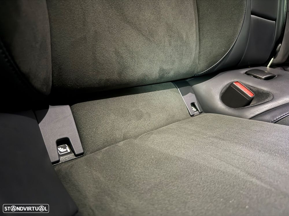 Porsche Taycan Sport Turismo GTS - 27