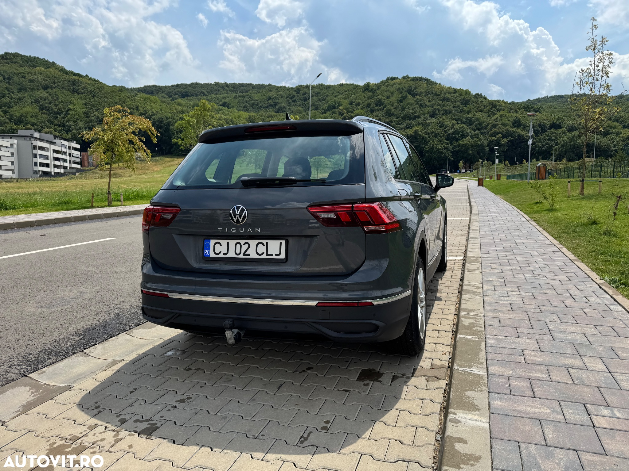 Volkswagen Tiguan 2.0 TDI DSG Life - 22