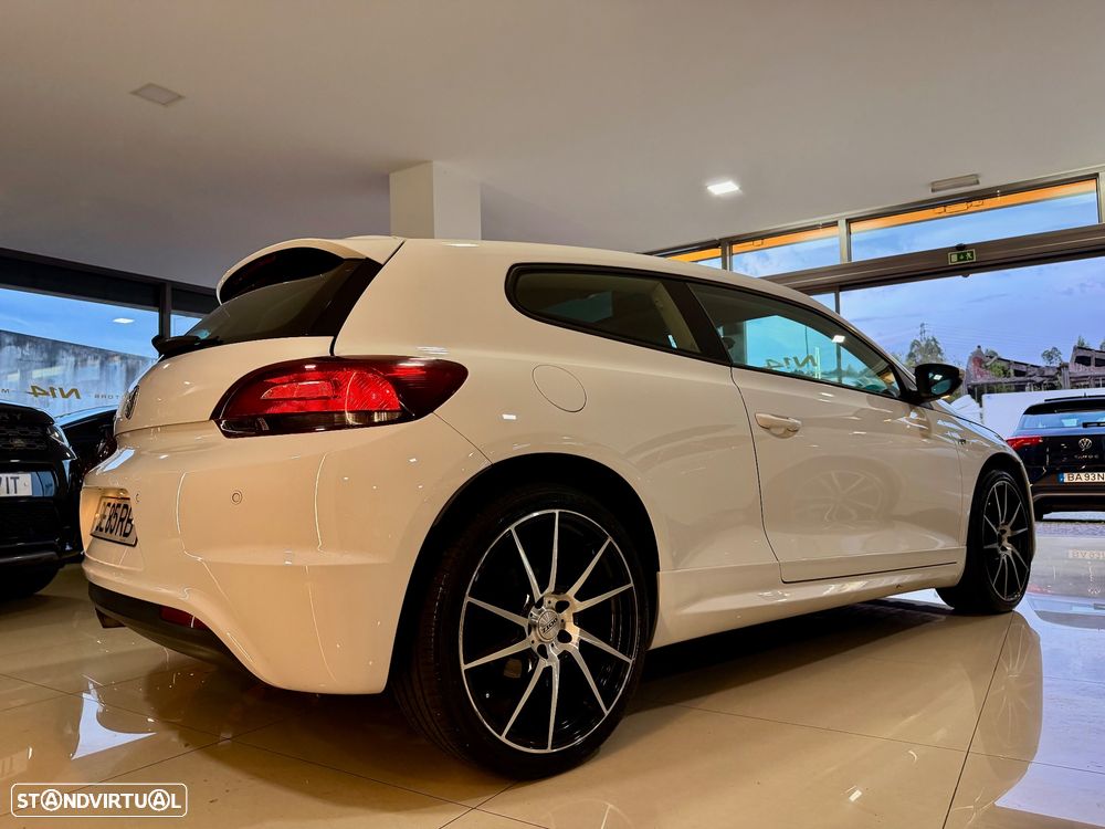 VW Scirocco 2.0 TDI R-Line - 9