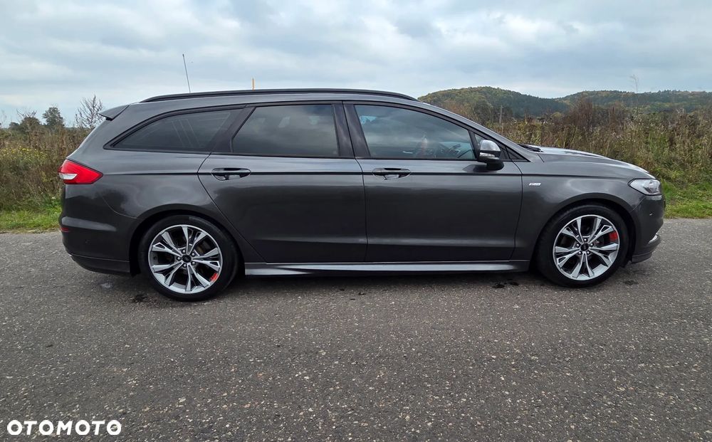 Ford Mondeo - 4