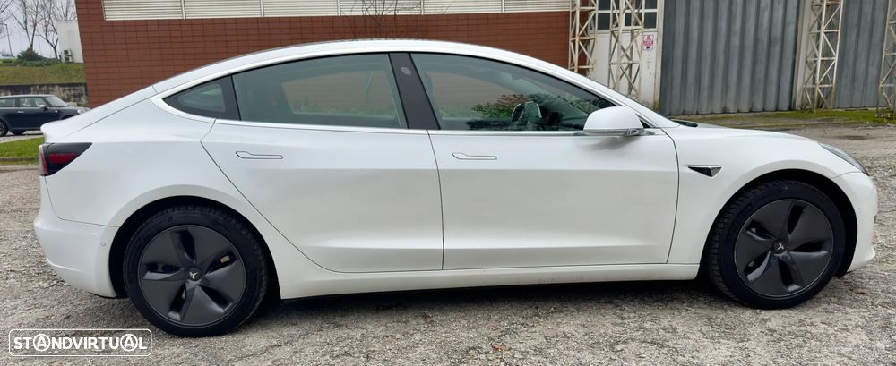 Tesla Model 3 Standard Range Plus RWD - 2