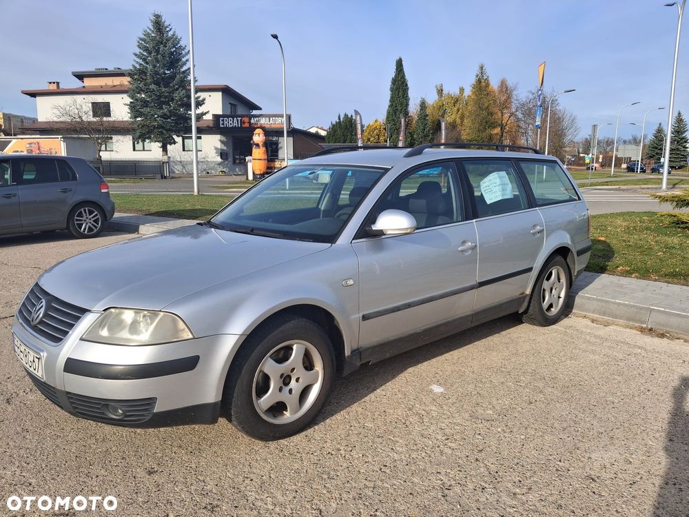 Volkswagen Passat 1.9 TDI Basis - 2