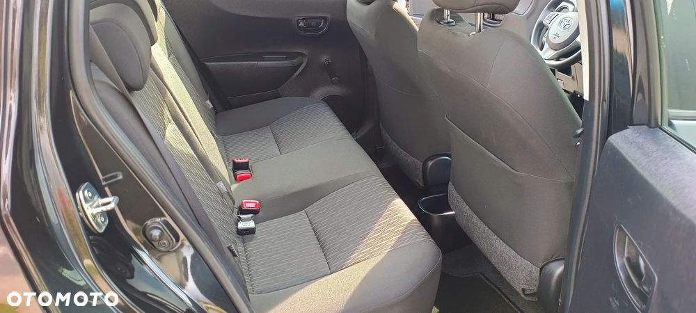 Toyota Yaris 1.0 Active - 22