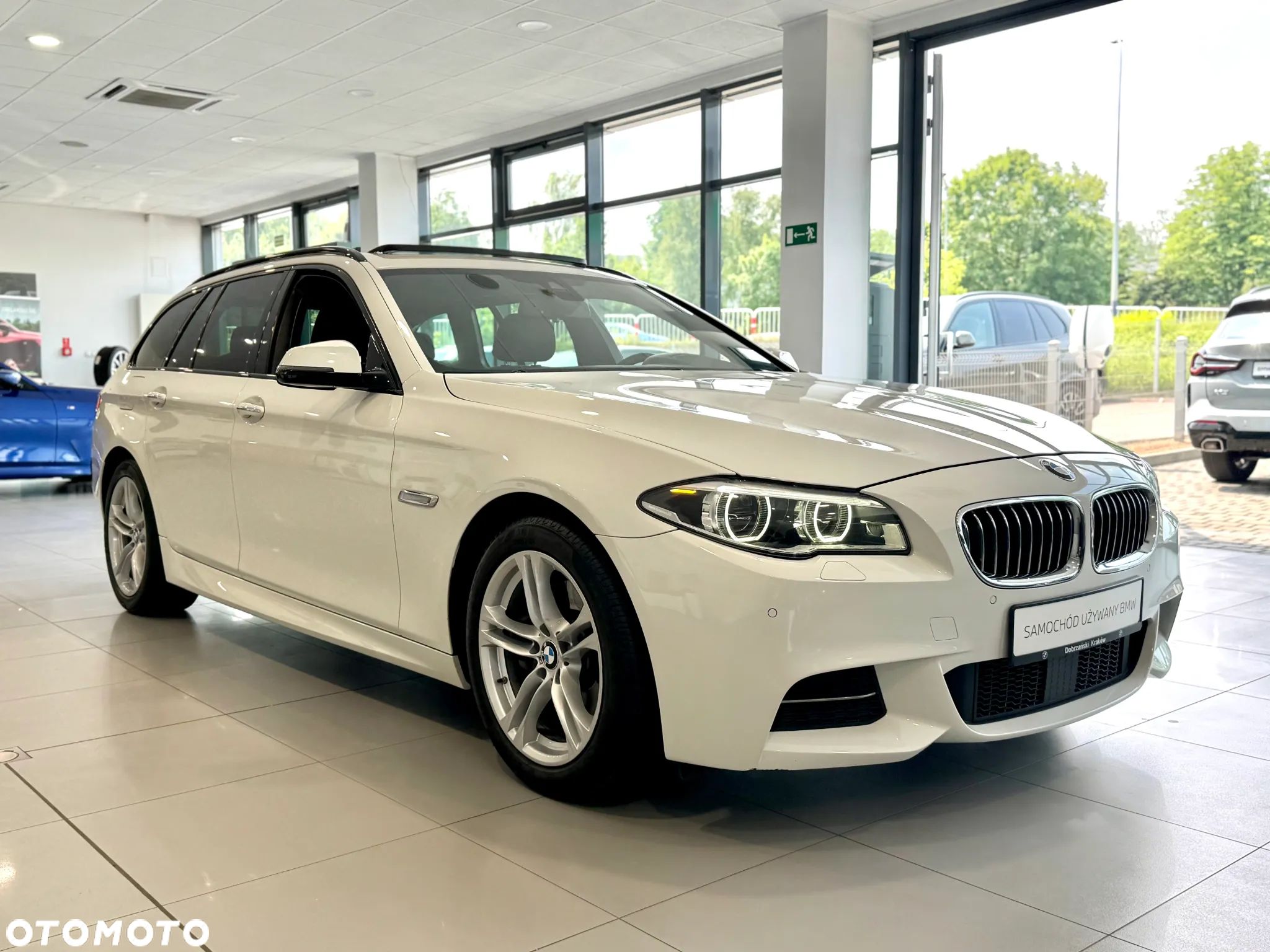 BMW Seria 5 530d xDrive Touring Sport-Aut - 1