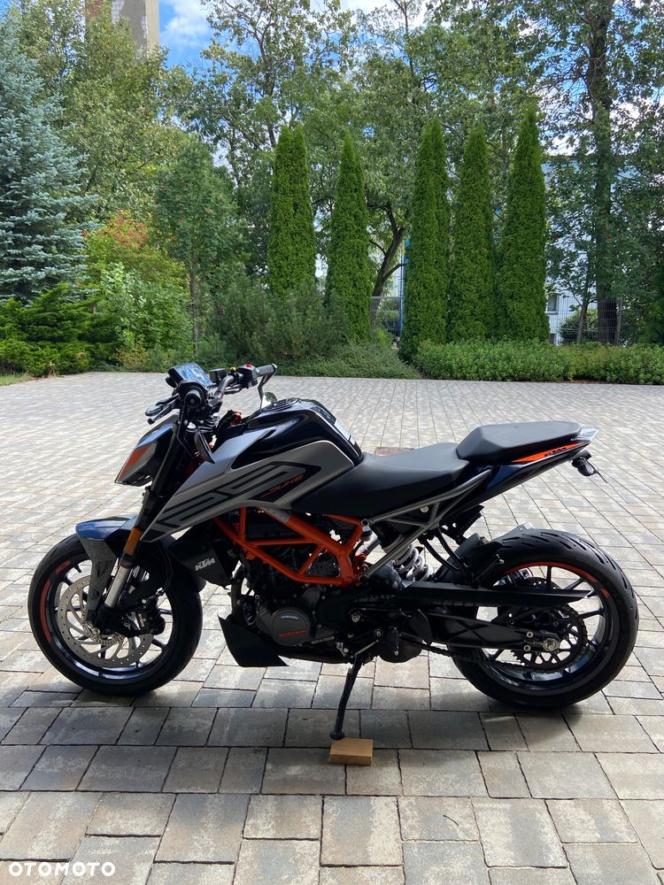 KTM Duke 125 - 9