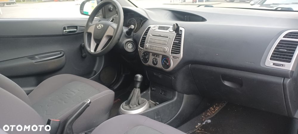 Hyundai i20 1.2 Classic - 6
