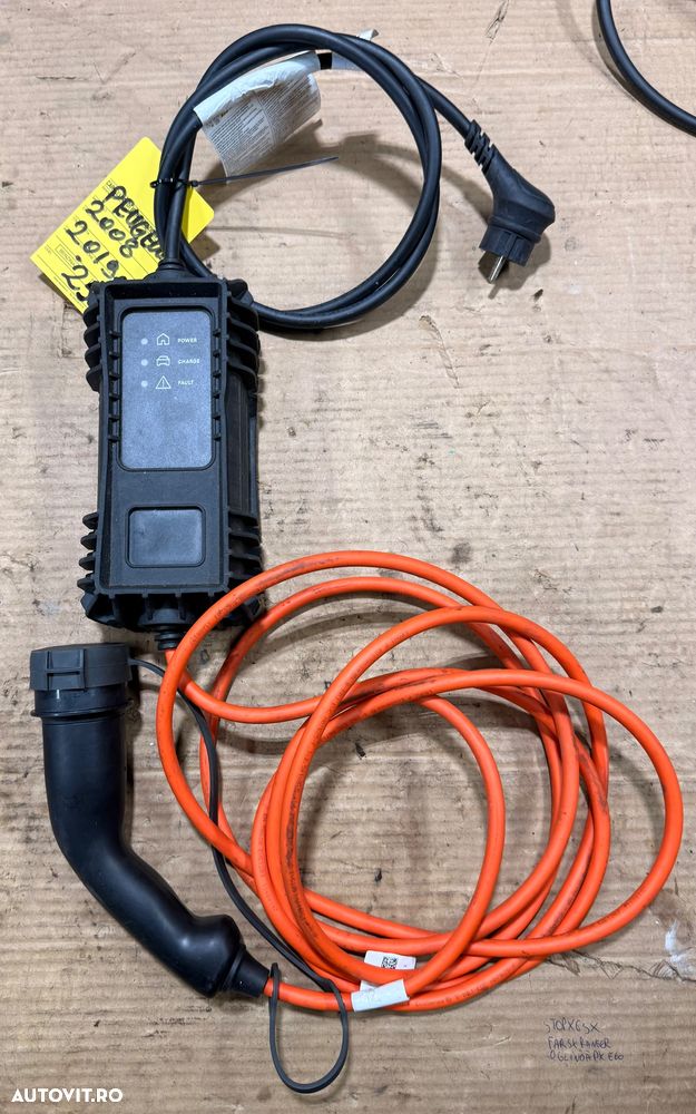 Cablu incarcare priza 220V 3,6 kw PEUGEOT, CITROEN, OPEL Electric an 2019-2025 original cod 9844469880 - 1