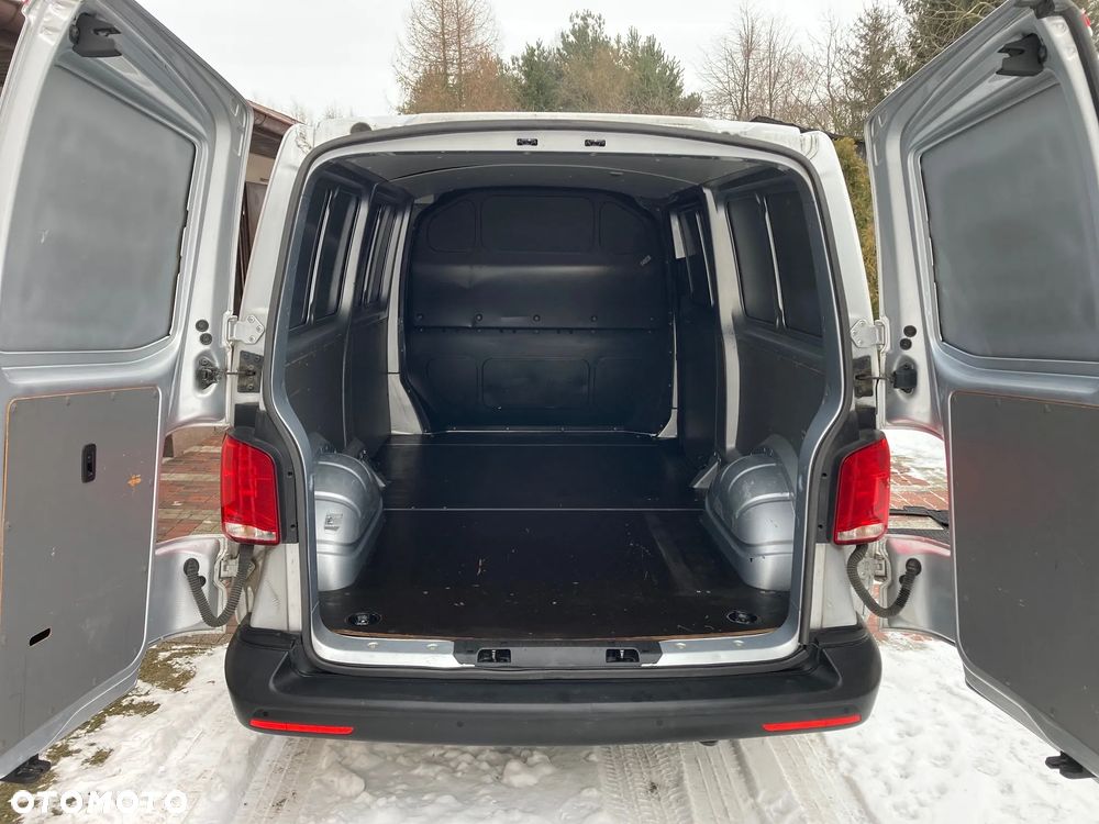 Volkswagen Transporter T6 L2H1 LONG 2.0 TDi 150 KM krajowy VAT 23% 59900 netto - 16