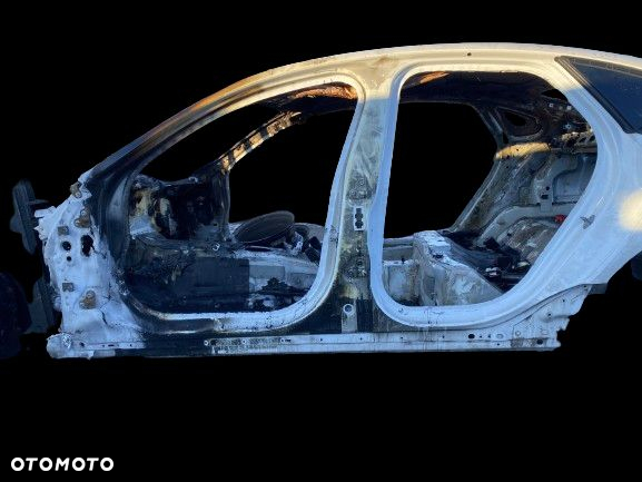 BŁOTNIK TYŁ LEWY ĆWIARTKA JAGUAR XF II SEDAN 2019 EU - 2