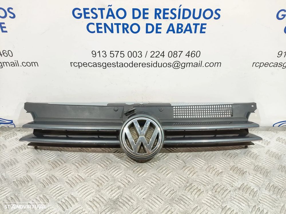 Grelha Central Pará-choques Frente Frontal VW Golf MK4 Original - 1