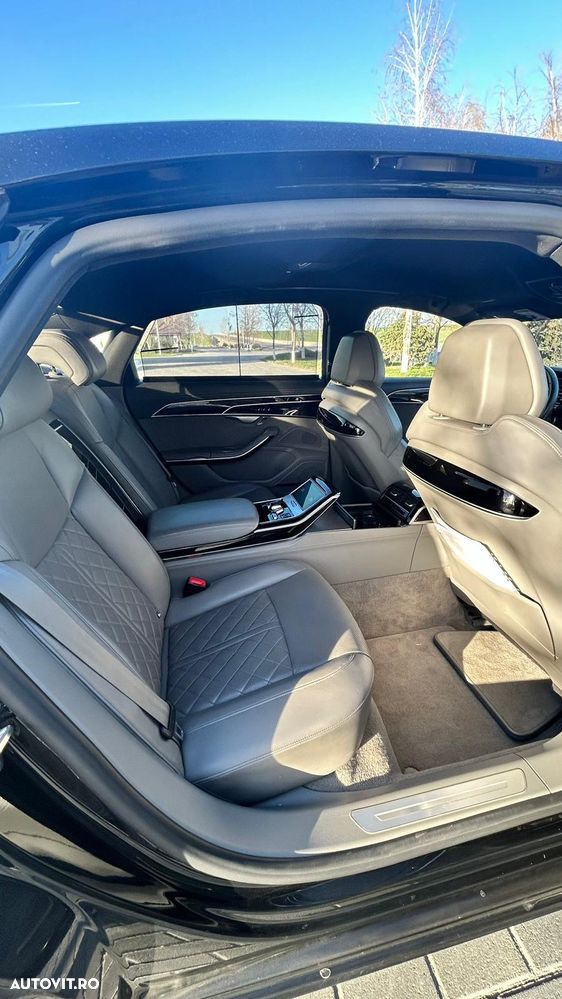 Audi A8 - 11