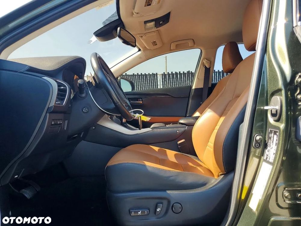 Lexus NX 200t AWD Executive-Line - 7