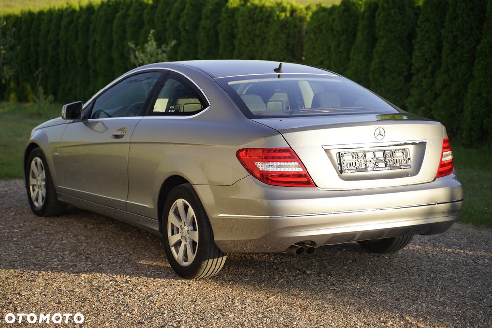 Mercedes-Benz Klasa C 180 BlueEFFICIENCY - 13