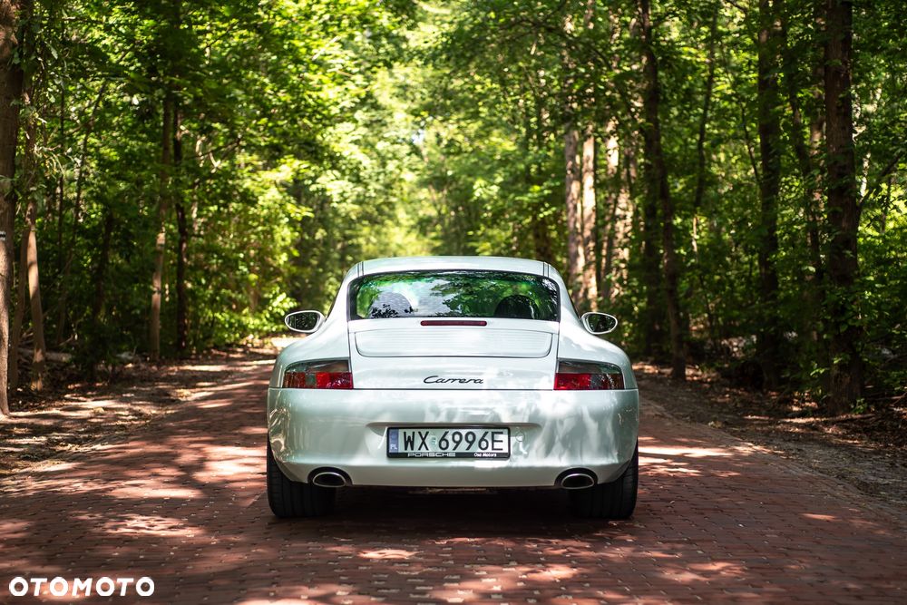 Porsche 911 - 21