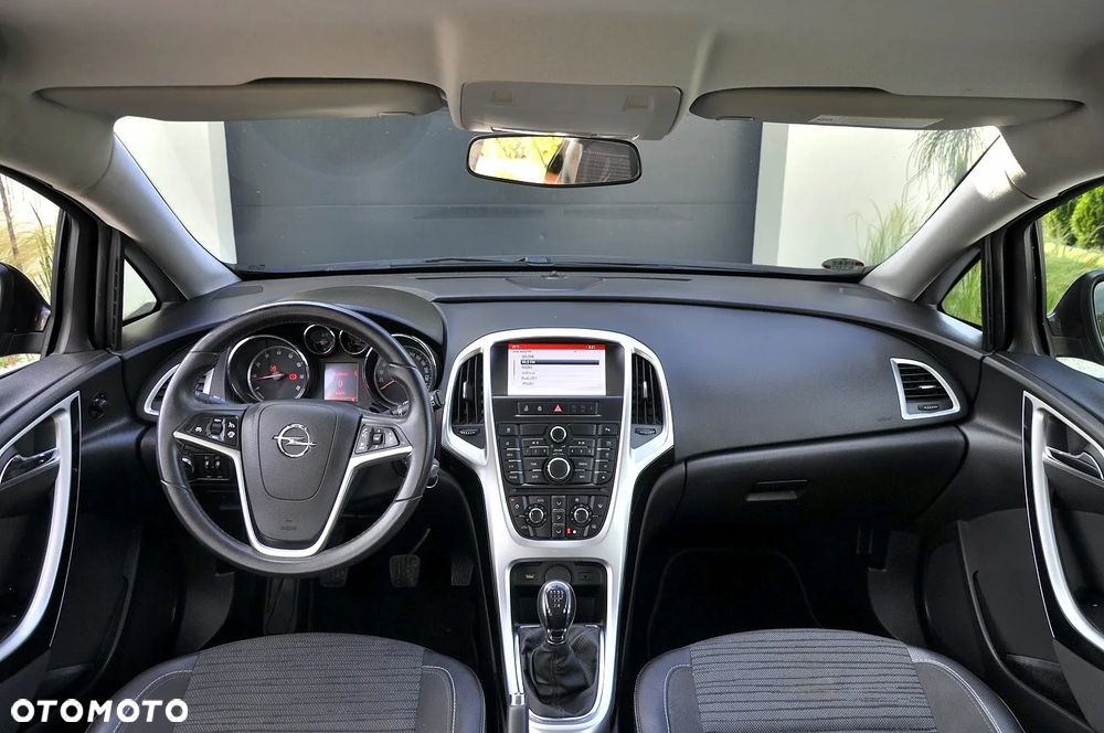 Opel Astra - 8