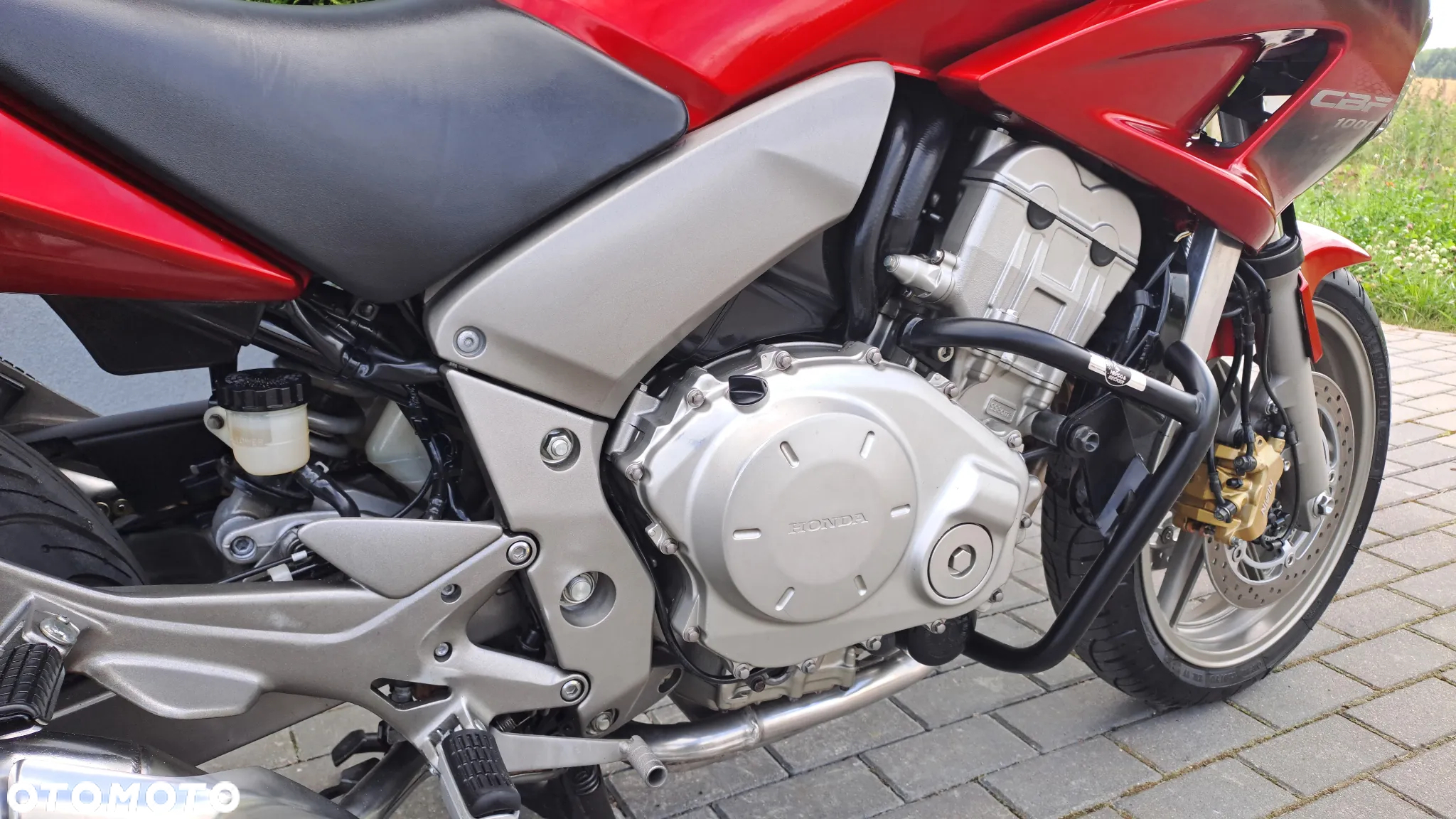 Honda CBF - 26