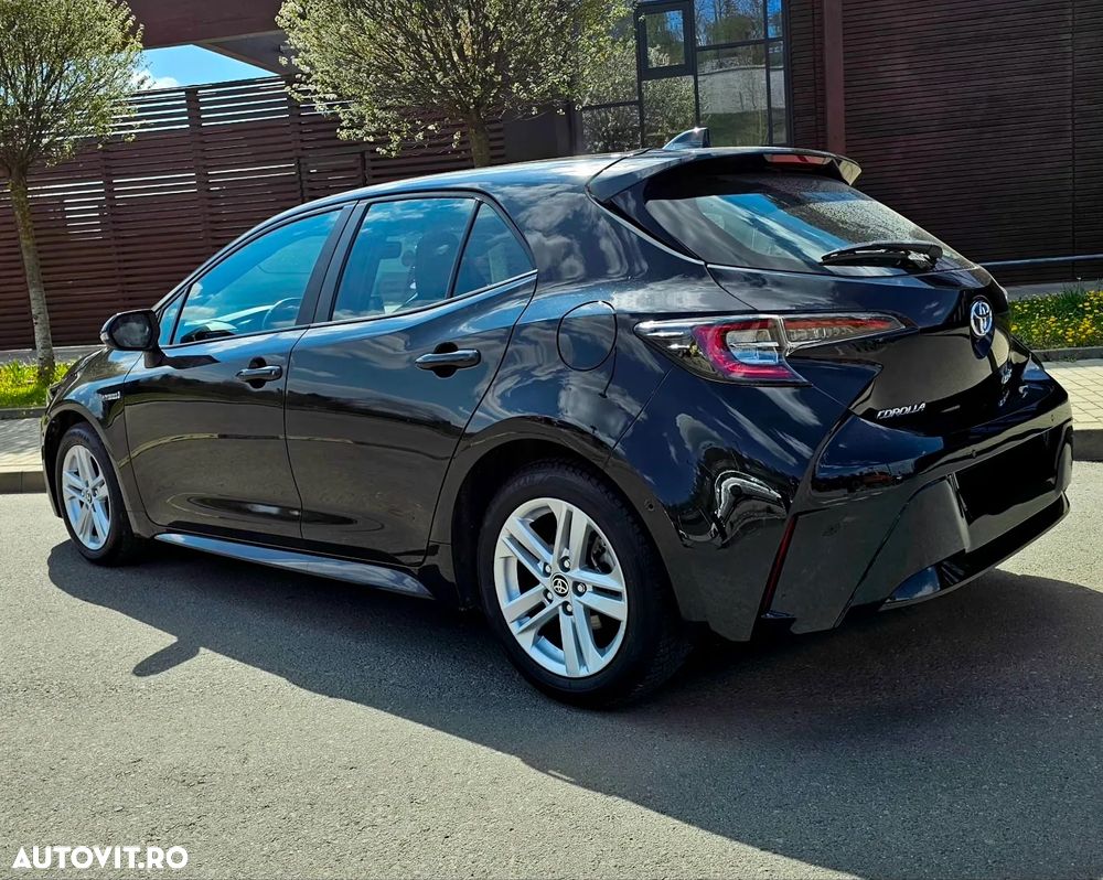 Toyota Corolla 1.8 HSD Dynamic - 6