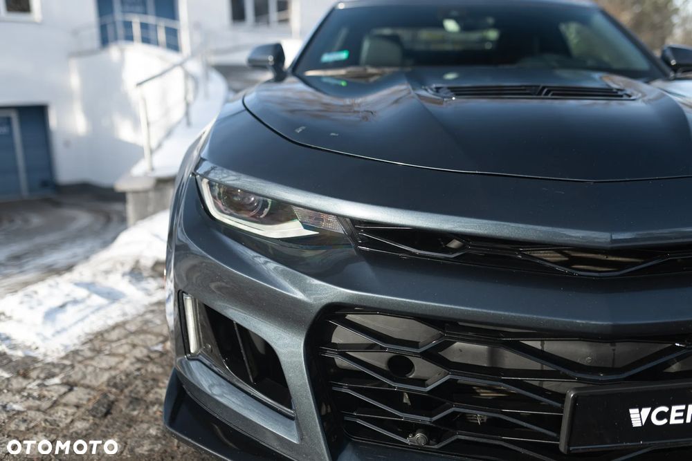 Chevrolet Camaro - 8