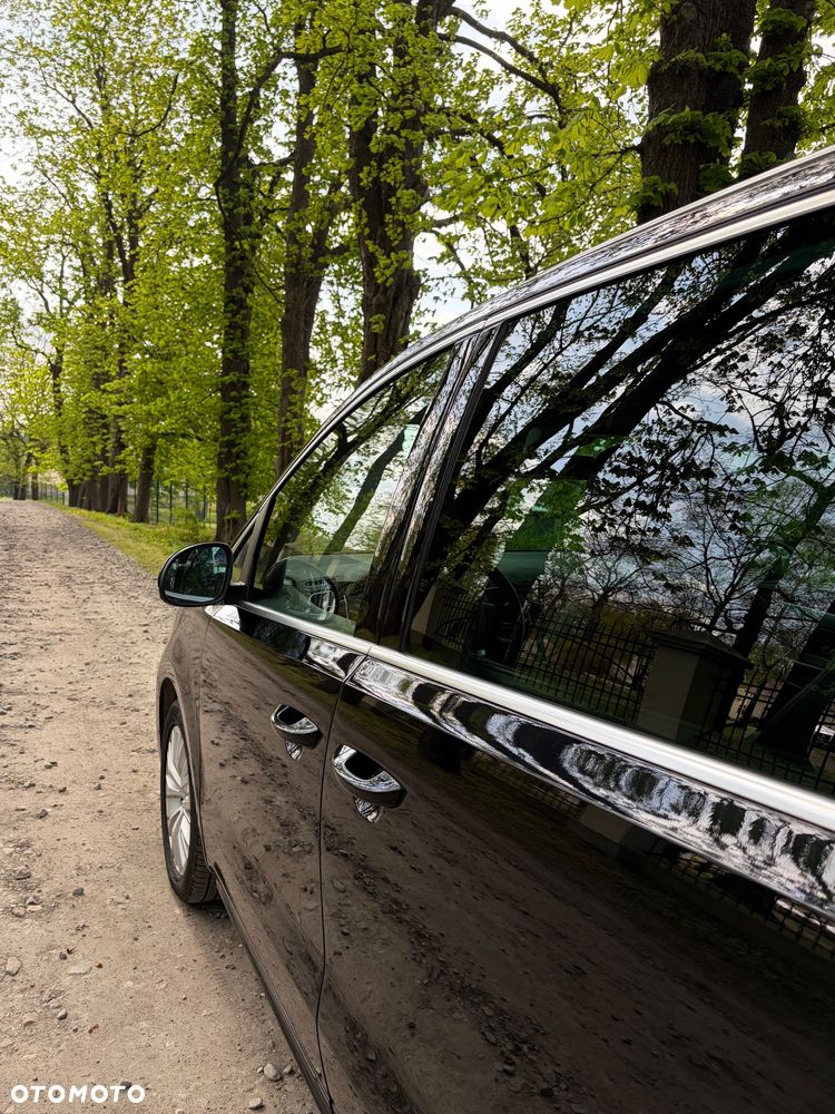 Volkswagen Sharan 2.0 TDI DSG BlueMotion Technology Highline - 20