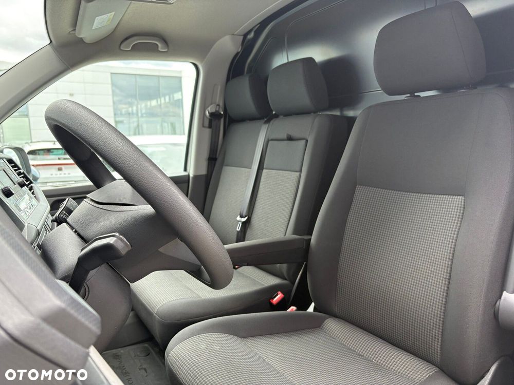 Volkswagen Transporter - 10