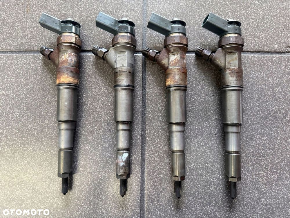 WTRYSKIWACZ 2.0D 3.0D BOSCH 0445110131 7789661 BMW E46 E60 E65 X5 E53 - 1