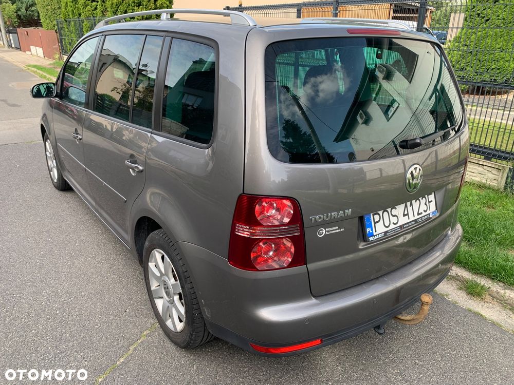 Volkswagen Touran 1.9 TDI DSG Trendline - 9