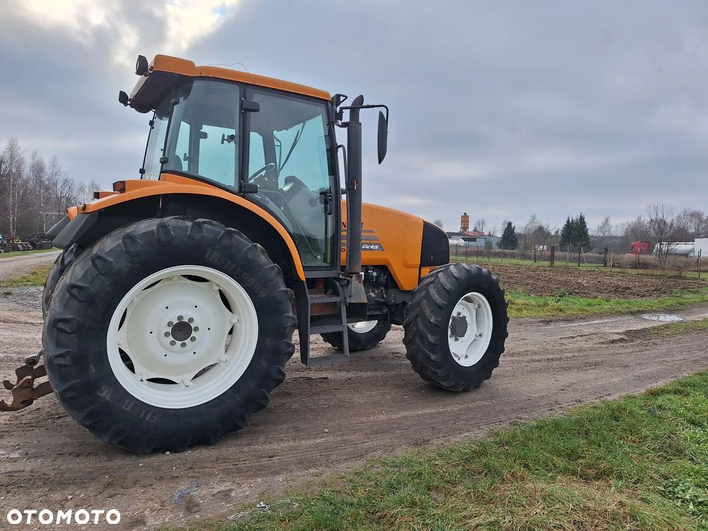 Renault Ares 630 RZ - 5