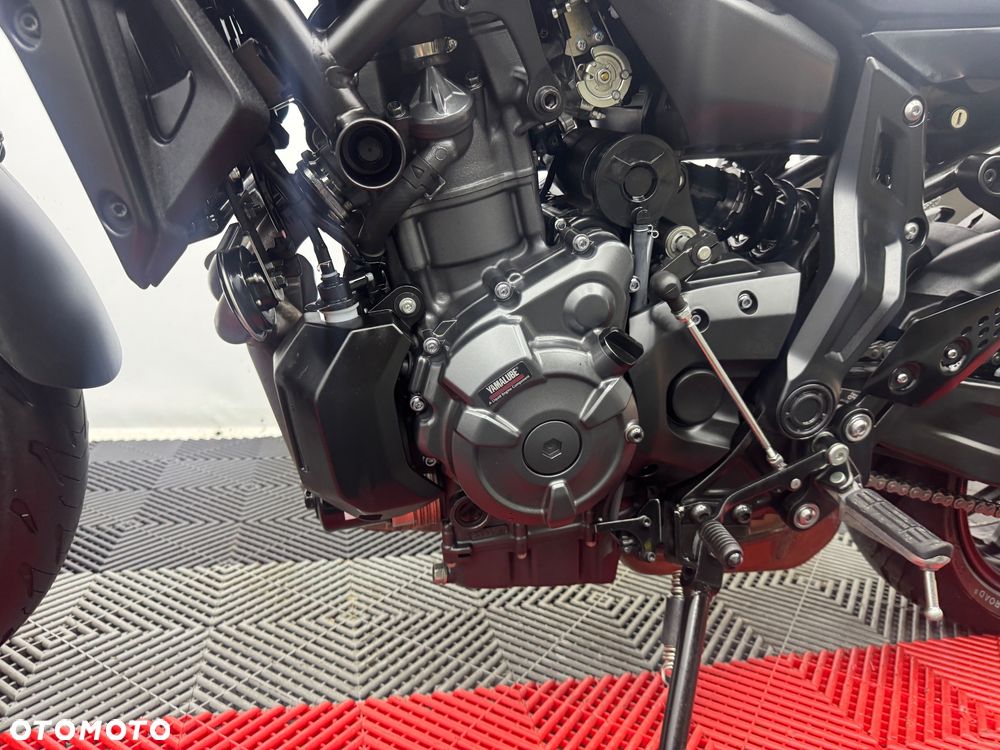 Yamaha MT - 13