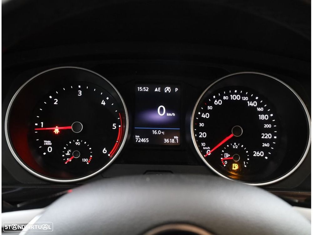 VW Tiguan Allspace 2.0 TDI Confortline DSG - 38