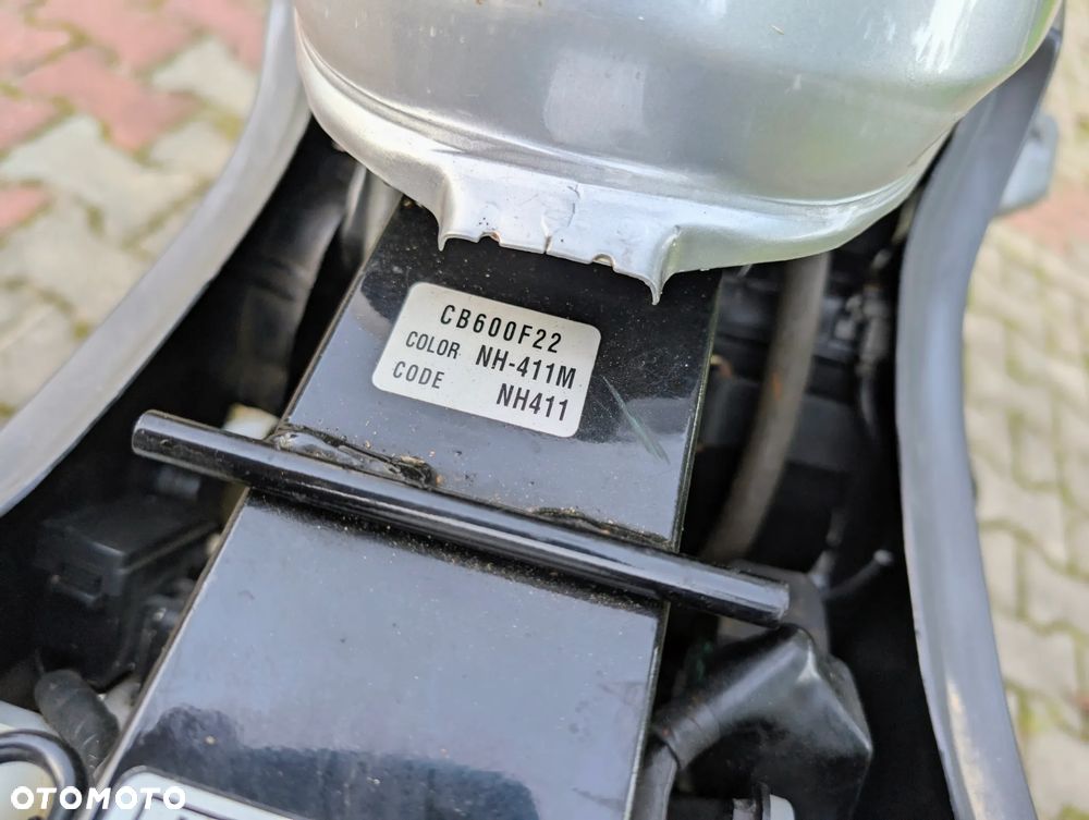 Honda Hornet - 25