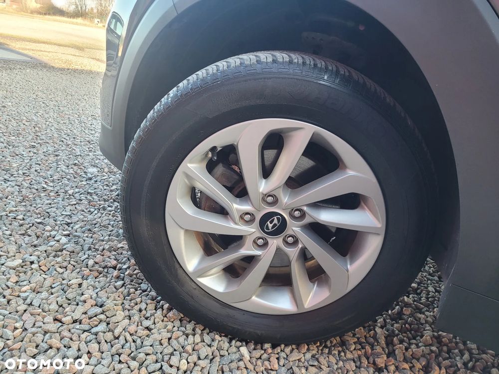 Hyundai Tucson 1.6 GDI BlueDrive Style 2WD - 10