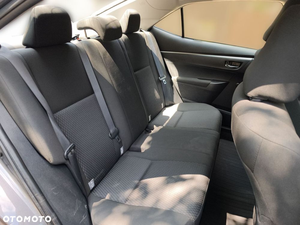 Toyota Corolla 1.33 Active EU6 - 12
