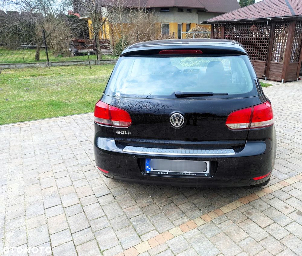 Volkswagen Golf - 2