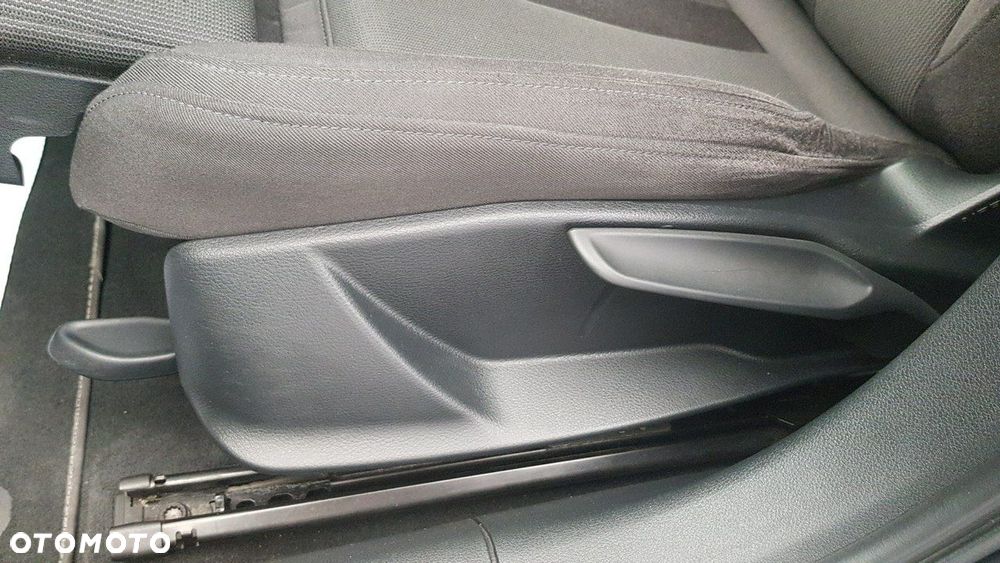 Audi A4 Allroad - 31