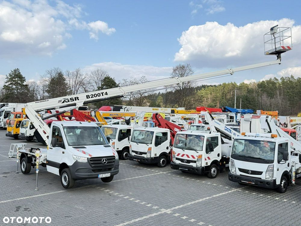 Mercedes-Benz Sprinter - 2