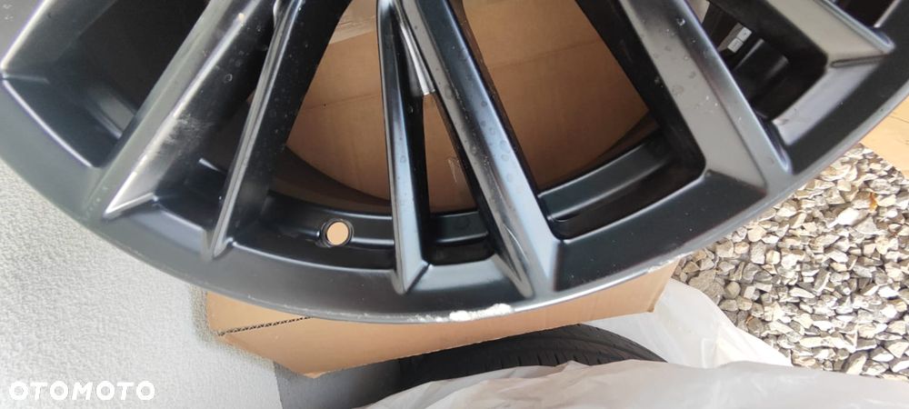 P02 Felga BMW 7,5x18et25 6885305 - 3
