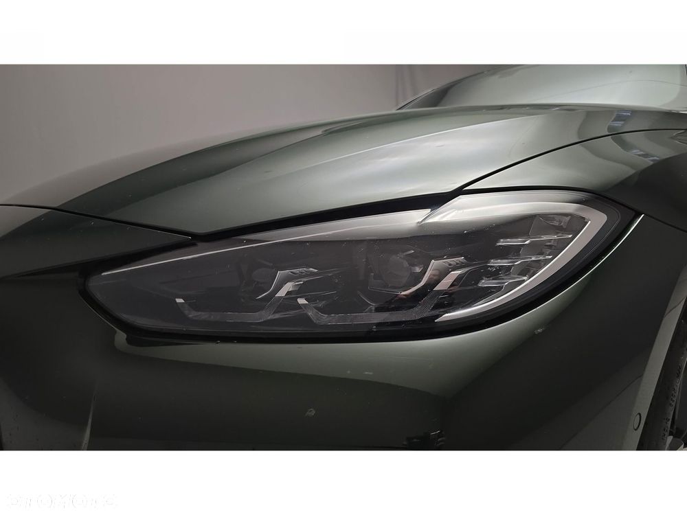 BMW Seria 4 - 32