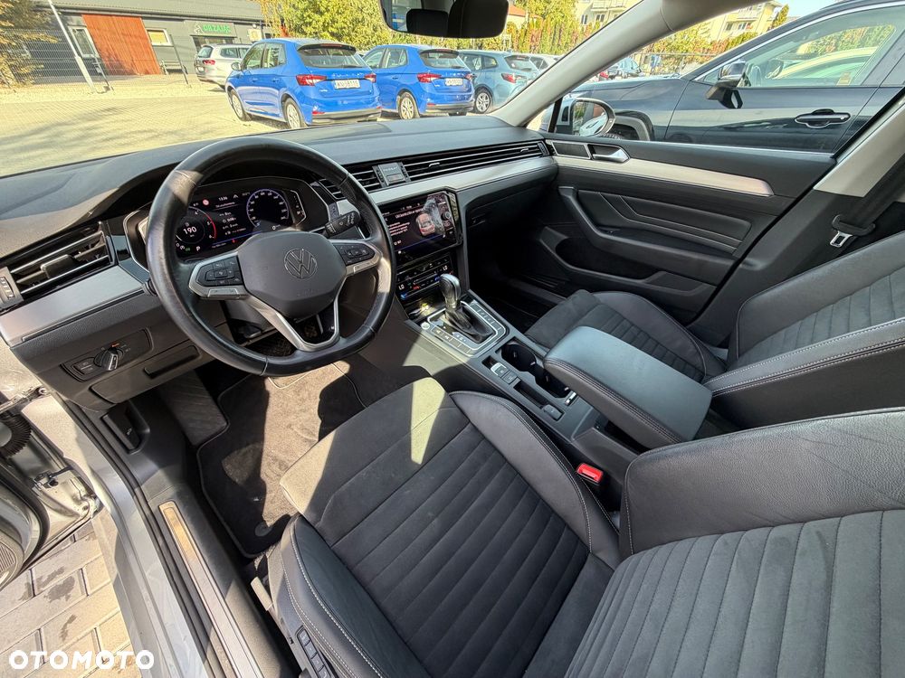 Volkswagen Passat 2.0 TDI EVO Business DSG - 22