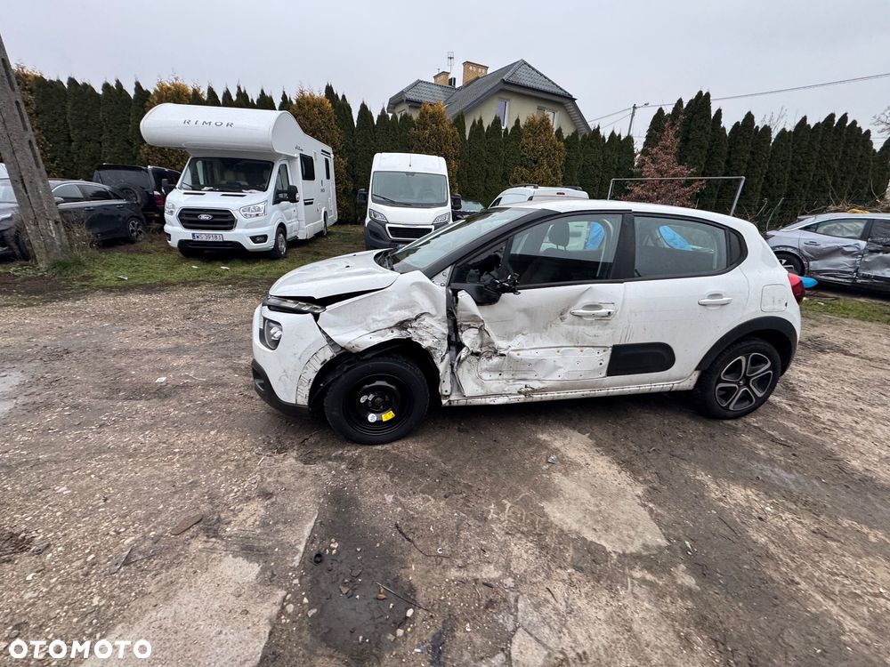 Citroën C3 Pure Tech 110 S&S EAT6 SHINE - 10