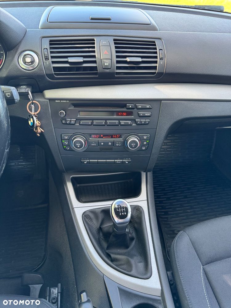 BMW Seria 1 - 11