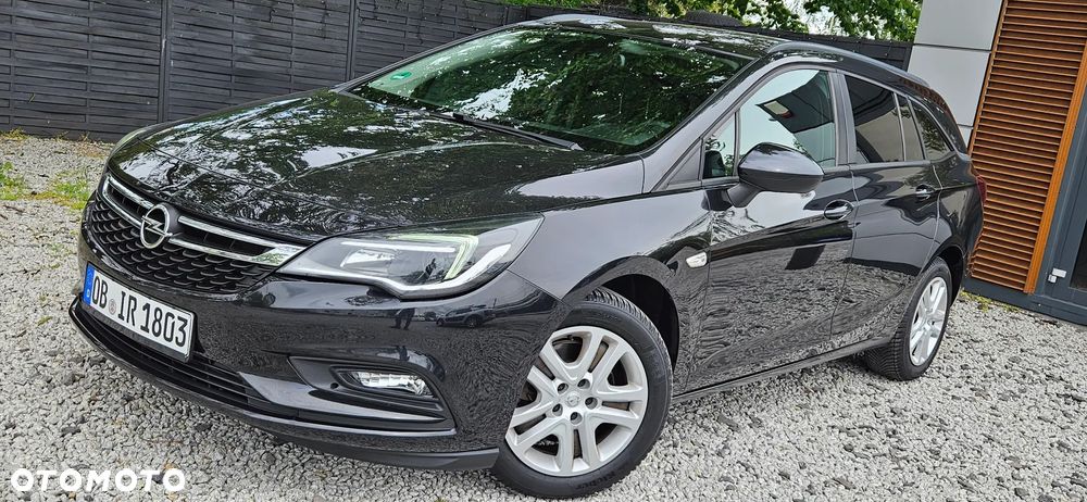 Opel Astra 1.6 D Start/Stop Business - 1