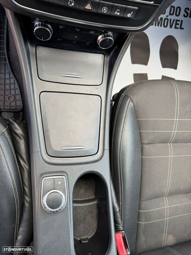 Mercedes-Benz CLA 220 - 28
