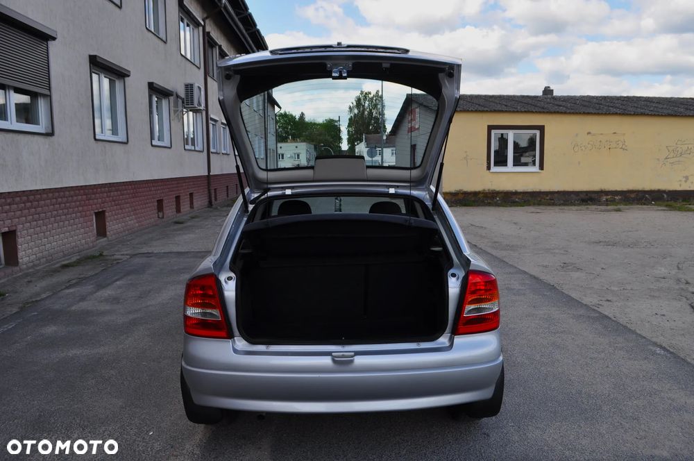 Opel Astra - 8