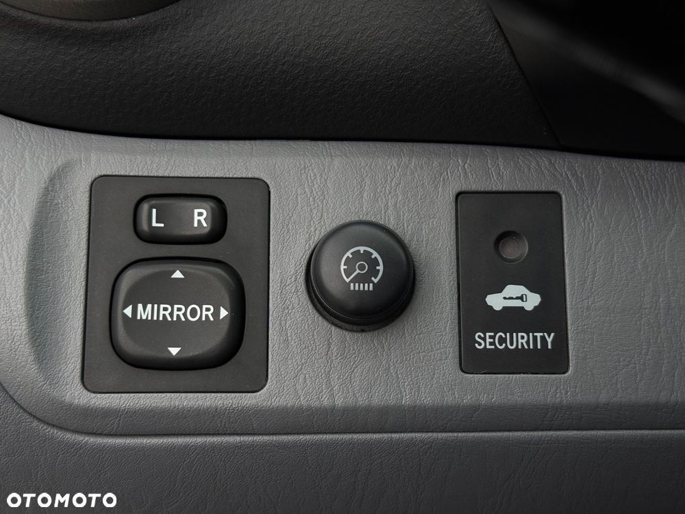 Toyota RAV4 2.0 VVT-i 4x4 - 15
