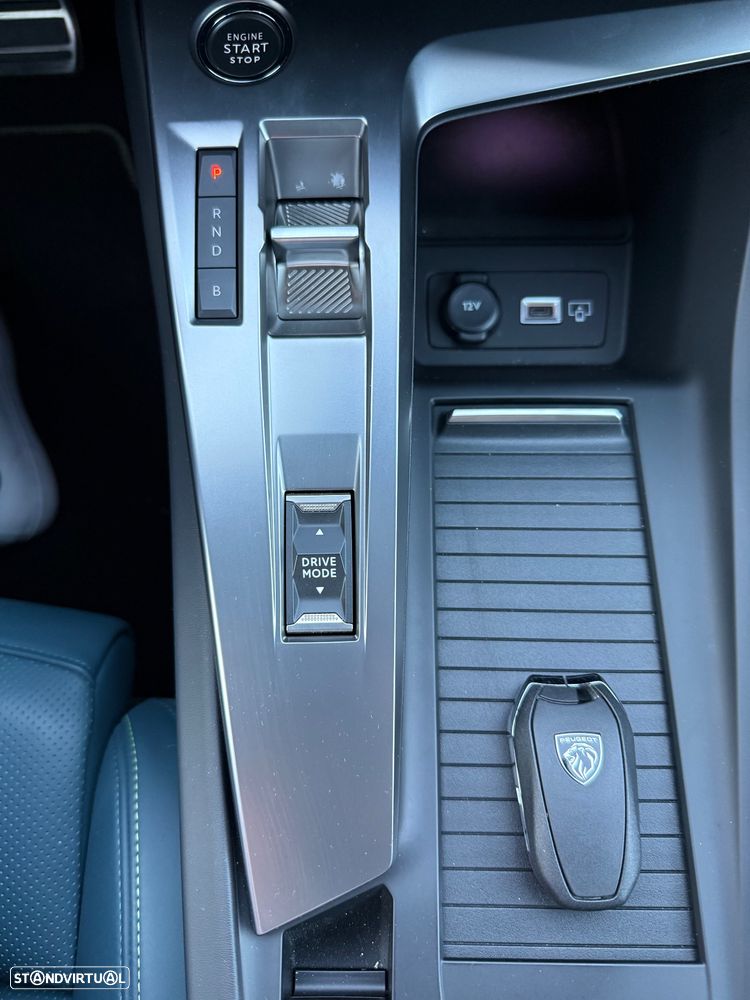 Peugeot 308 225 e-EAT8 GT - 26