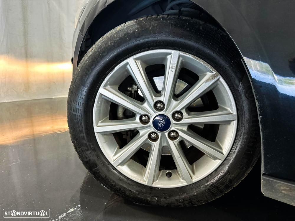 Ford Focus 1.5 TDCi Titanium - 51