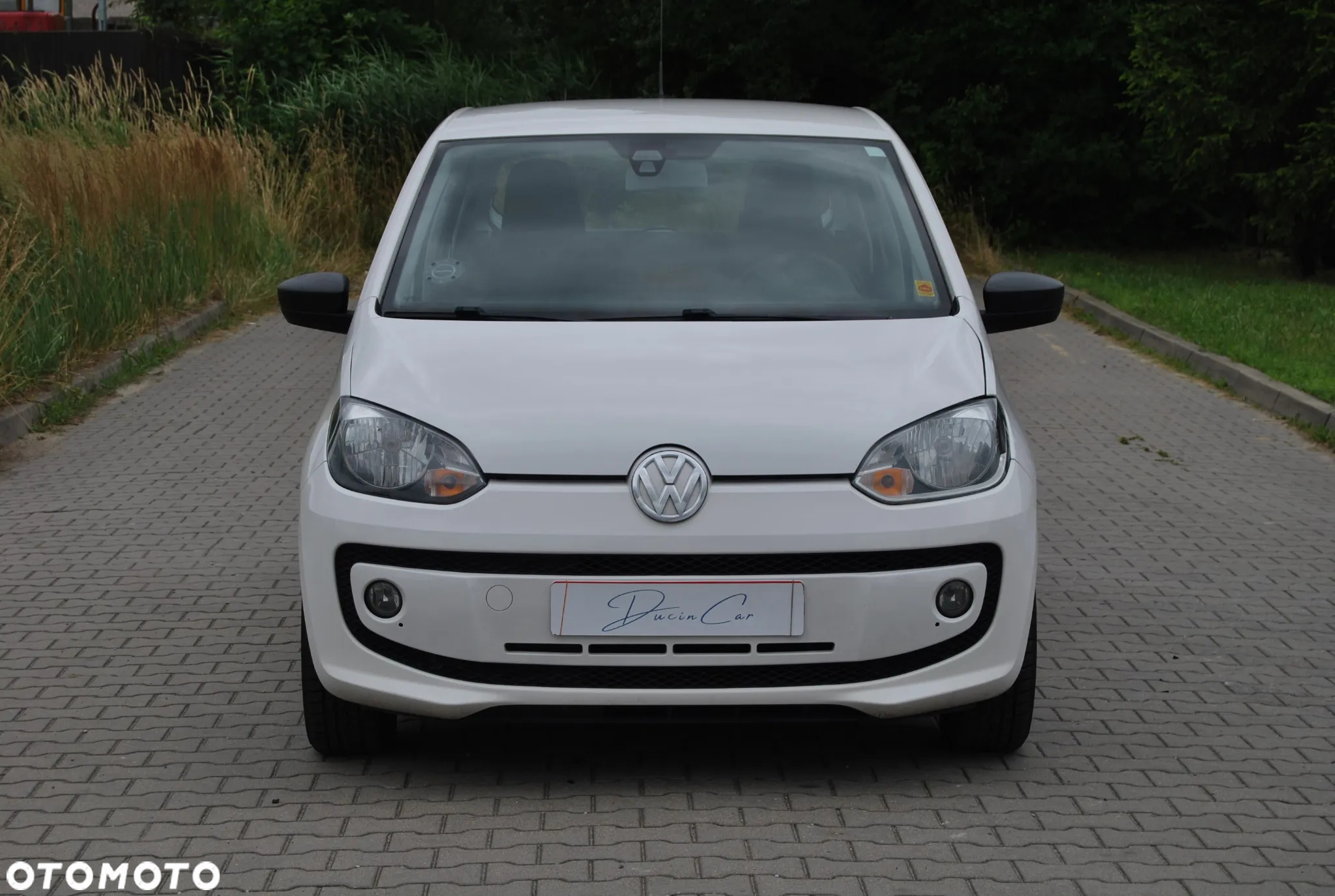 Volkswagen up! 1.0 street - 14