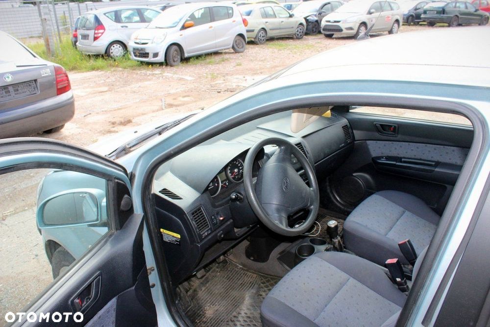 Hyundai Getz TB 2004 1.3i G4EA HB5D (MASKA, ZDERZAK, LAMPA, BŁOTNIK, DRZWI, SZYBA, FOTEL) - 6