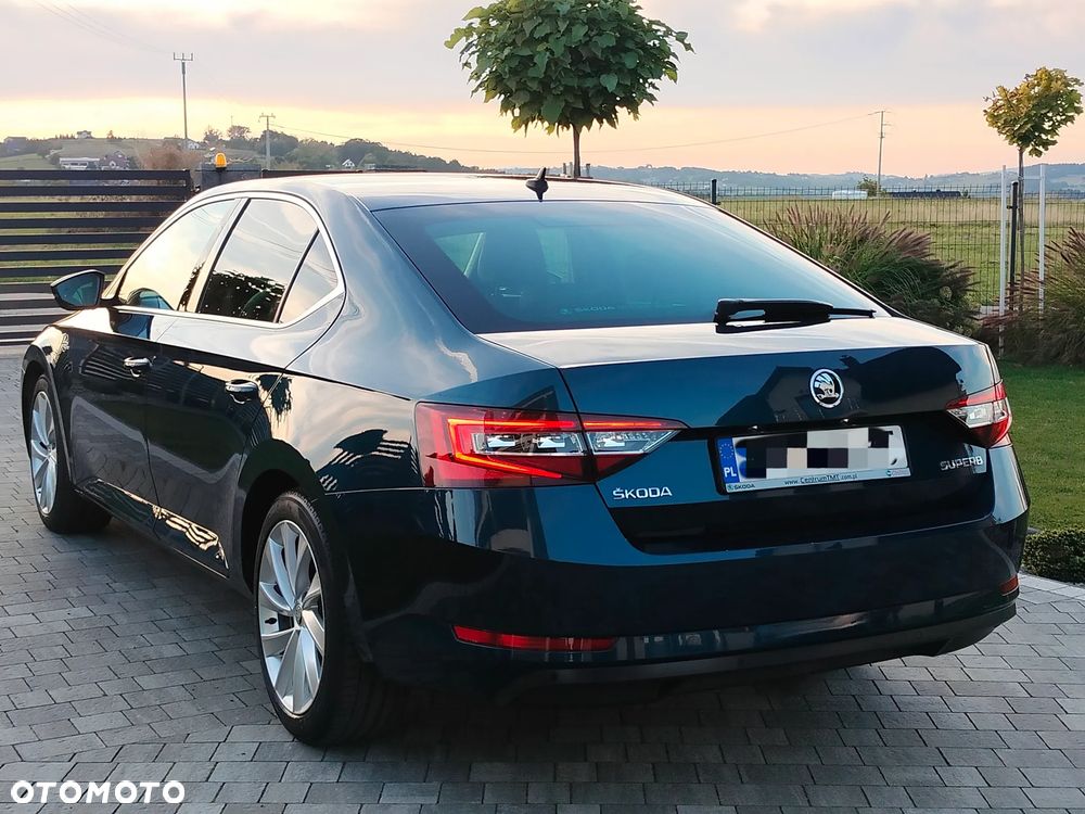 Skoda Superb 2.0 TDI L&K - 15